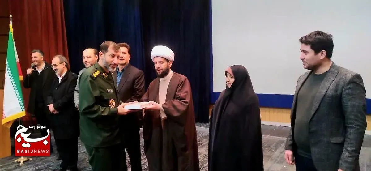 مراسم بزرگداشت روز جانباز در تاکستان برگزار شد