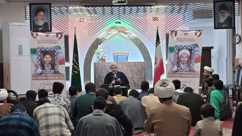 نشست‌های «حلقه معرفت» در مدرسه علمیه منصوریه شیراز برگزار شد