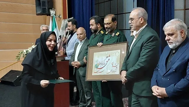 برگزاری   مراسم «یک کاسب یک دانش آموز» درفرهنگسرای ولاء شهرری