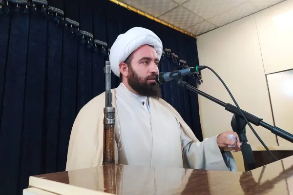 نماز جمعه از برکات انقلاب اسلامی در جامعه است