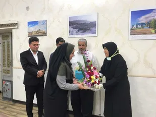 تقدیر از علمدار مامایی اهرم با اهدا یک قطعه زمین