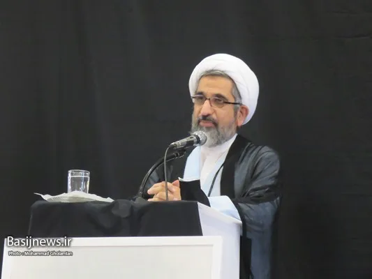 امام خمینی (ره) عقیده را در میدان جهاد معنی کرد