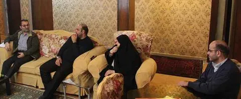 پدرم خود را وقف اسلام و انقلاب کرده بود
