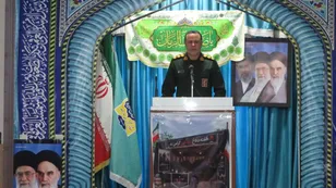 حضور پرشور بسیجیان بخش دلوار در نماز جمعه به مناسبت هفته دفاع مقدس