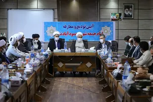 شرکت در نمازجمعه حد فاصل بین ایمان و نفاق است