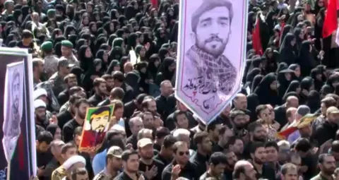 فیلم/ غوغاي محسن حججي در ميدان امام حسين (ع)