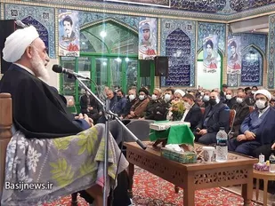 یادواره ۷۲ شهید فین کاشان برگزار شد