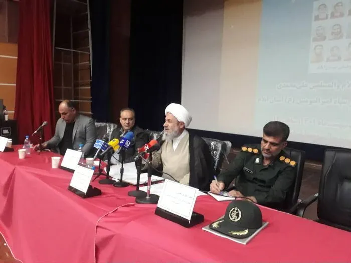 روحانیت بیشترین حضور را در عرصه ی دفاع مقدس داشتند/آگاهی و بصیرت راه نجات از جنگ روانی دشمن است/جراحی اقتصادی نقطه ی عطف نجات اقتصاد کشور