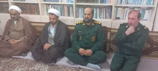 سپاه پاسداران از جان و آبروی خود مایه می&zwnj;گذارد تا کشور در عزت و سربلندی بماند