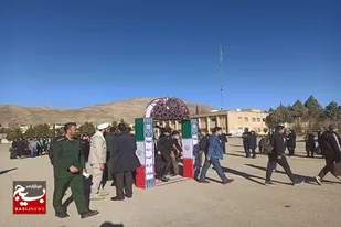 ۲۰۰ دانش آموز ناحیه دو شیراز به مناطق عملیاتی جنوب اعزام شدند