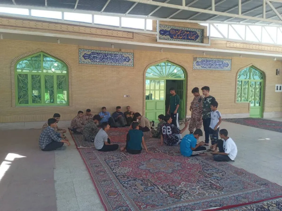 پذیرایی و استقبال گرم بسیجیان پایگاه های مقاومت حوزه امام حسین (ع) از کاروان های راهیان نور در شهرستان آغاجاری