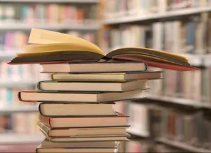 پیشخان کتاب در بخش زند ملایر افتتاح شد&nbsp;