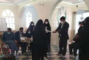 قدردانی بسیج جامعه زنان از کادر درمانی نقاهتگاه کرمان