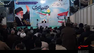 حقوقهای نجومی به اندازه کارتن خوابی &laquo;مایه شرمساری&raquo; است/ نمیشود در برج نشست و برای فقر نسخه پیچید