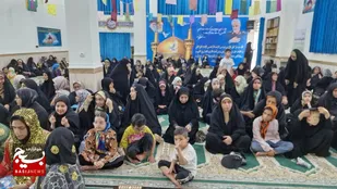 دختران نقش کلیدی در خانواده دارند