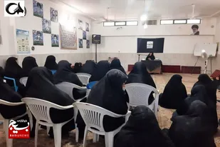 نشست بصیرتی با عنوان جهاد تبیین در پایگاه حضرت فاطمه زهرا (س) سرخه برگزار شد