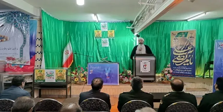 پدران شهدا الگوهای برتر و اسوه‌های فداکاری هستند