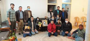 دیداررزمندگان و بسیجیان گردان ۱۰۹ امام حسین(علیه السلام) با خانواده سردار شهید محمدرضا عطایی