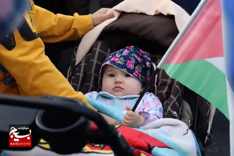 گزارش تصویری| تصاویر مراسم تجمع حمایت از کودکان غزه در میدان انقلاب تهران