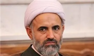 سیاسی کردن خبرگان خیانت است