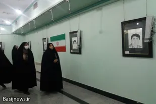 افتتاح نمایشگاه طراحی تمثال شهدا در شهرستان ملایر
