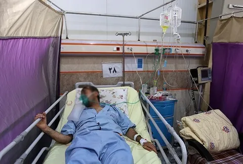 قلب محرومیت استان ایلام بی‌نصیب از بیمارستان؛ حضور گروه جهادی پزشکان متخصص در منطقه