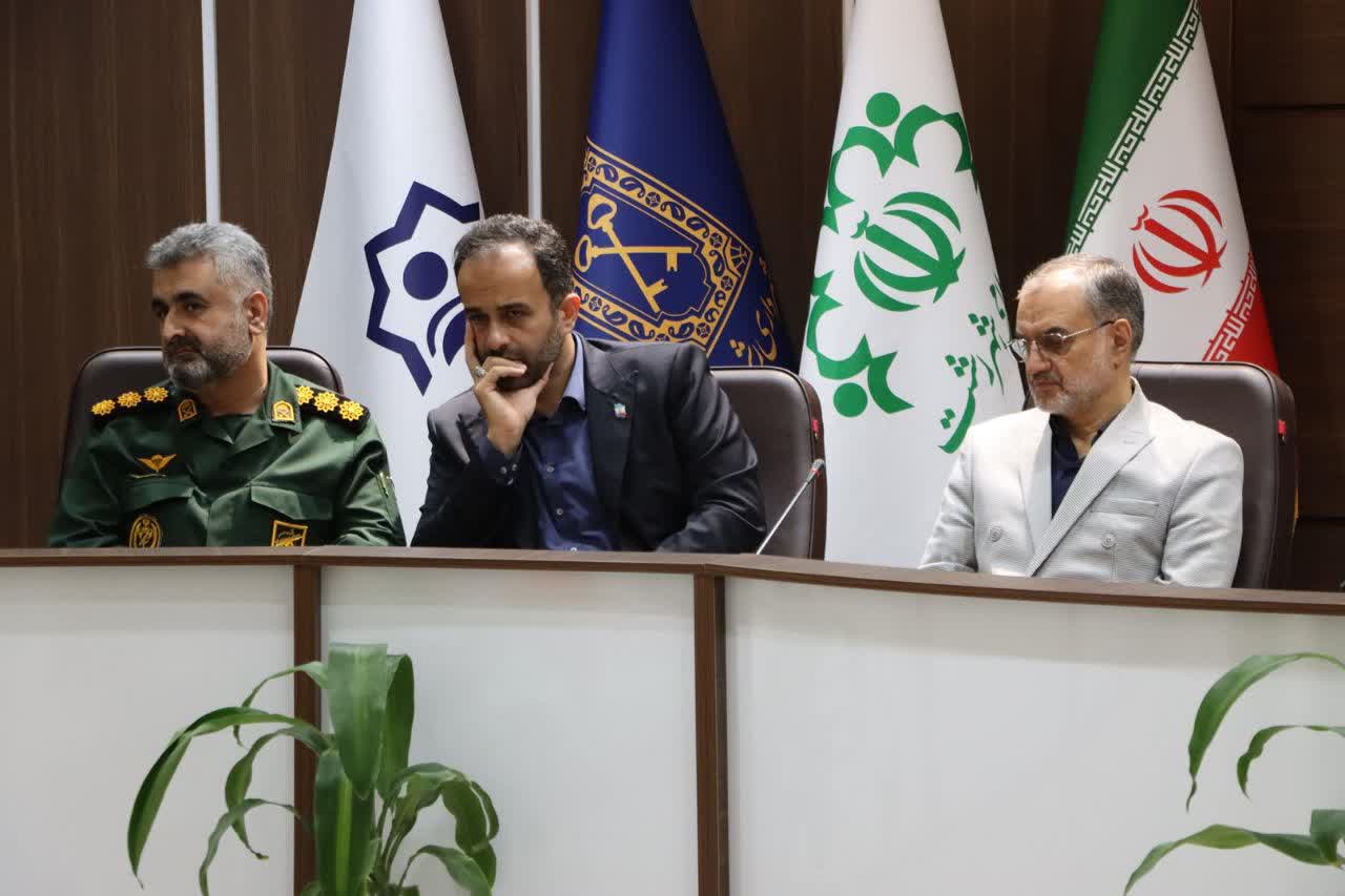 مکتب شهید میرزا کوچک جنگلی و شهید سلیمانی مکتبی راهبردی است که باید با استفاده از ظرفیت رسانه تبیین و تثبیت شود