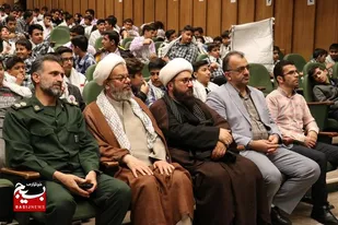 یادواره ۱۰۹ شهید والامقام دانش آموز شهرستان دامغان به روایت عکس&zwnj;ها