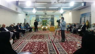 شعر خوانی شاعران آئینی شهرستان ری در وصف حضرت عبدالعظم (ع)
