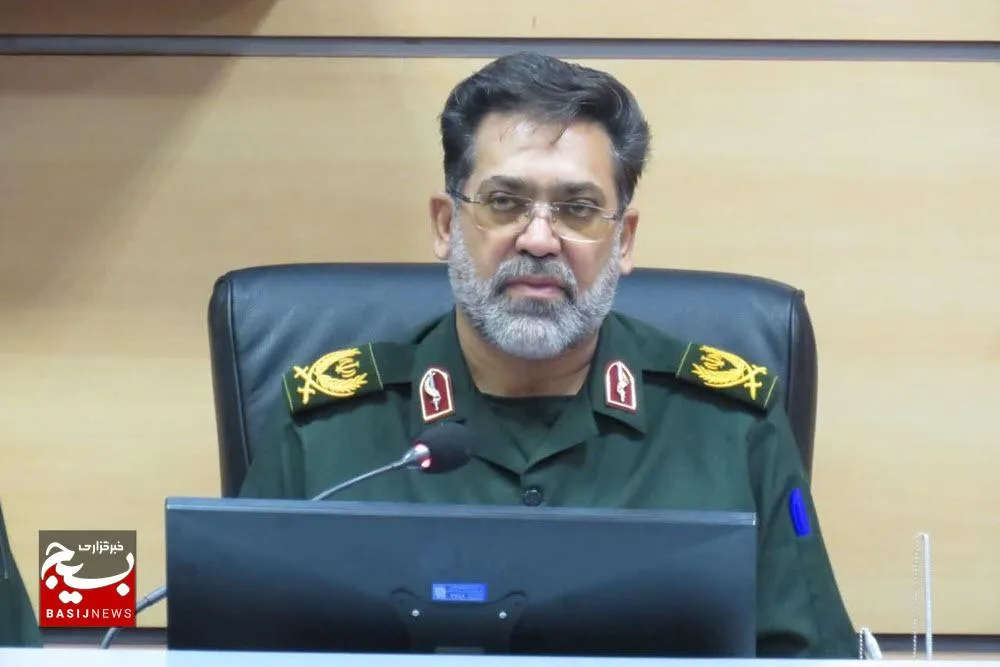 حضور بیش از ۲۵ هزار زائر از همدان در مراسم وداع و تشییع «قائد شهید»