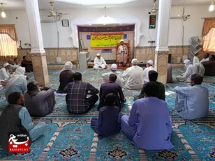 برگزاری نشست نهضت روشنگری در مسجد جامع کوشه