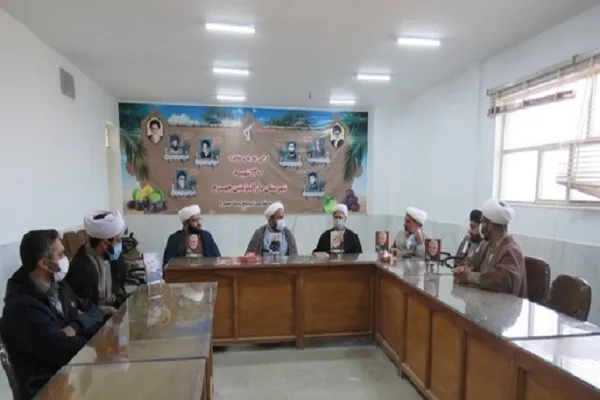 نشست مسئولین نمایندگی، ولی فقیه در نهاد‌ها و ادارات شهرستان جهرم به مناسبت هفته بسیج برگزار شد