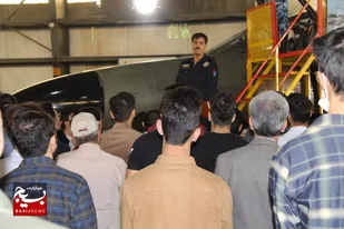 بازدید کاروان دانشجویی اردوی راهیان پیشرفت از پایگاه سوم شکاری شهید نوژه همدان
