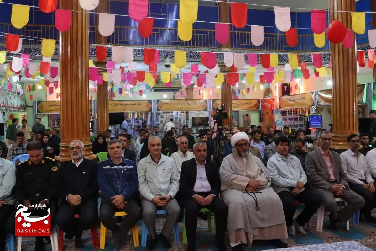 اهدای ۲۰ سری جهیزیه و ۵۷۱ بسته نوشت افزار در شهرستان شادگان
