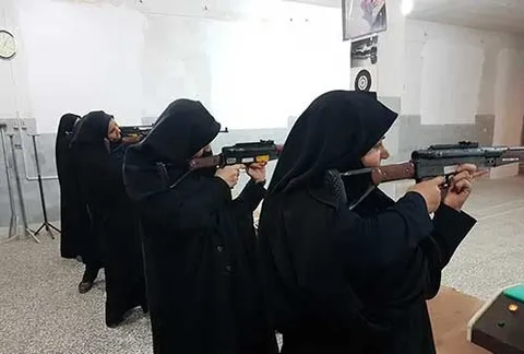 در ادامه برگزاری موفق برنامه‌های هفته بسیج، مسابقه تیراندازی با تفنگ بادی میان بسیجیان برگزار شد