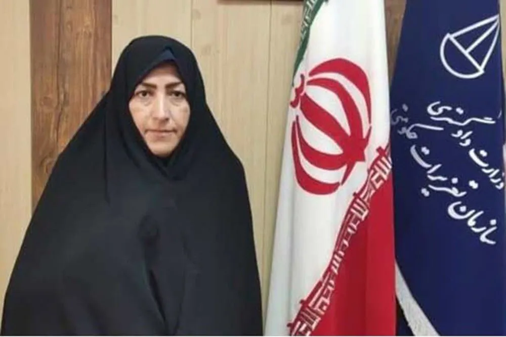 کشف انبار احتکار مواد غذایی در همدان +فیلم
