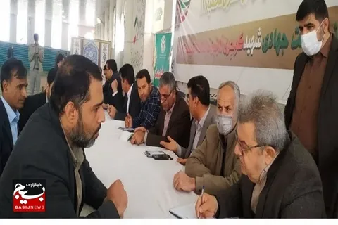 میزخدمت جهادی اداره کل صنعت،معدن و تجارت سیستان و بلوچستان در زاهدان برگزار شد.