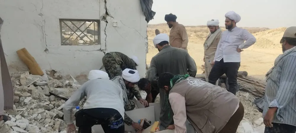 مناطق زلزله زده غرب هرمزگان به صحنه خدمت تبدیل شده است