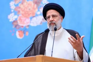 16 آذر نماد مبارزه با ابر دیکتاتور عالم، آمریکا است