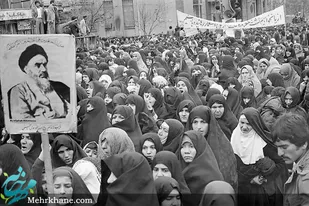 در وصیت نامه امام نقش زنان در حفظ انقلاب مشهود است