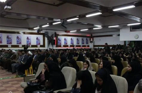 یادواره شهدای دانشجو و گمنام تویسرکان برگزار شد
