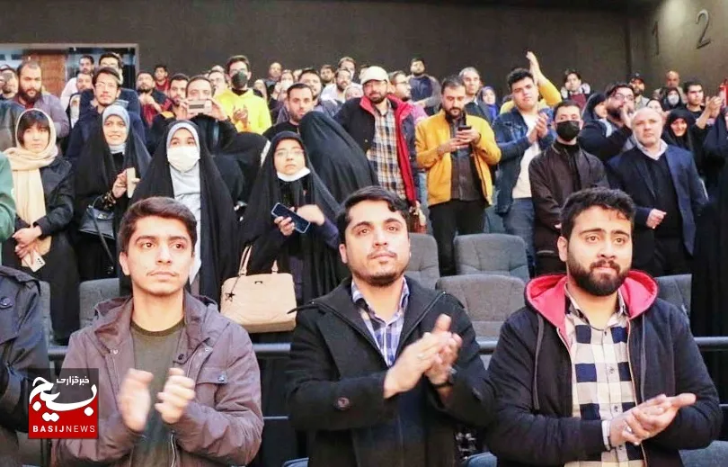تماشای ۱۳هزار نفر از فیلم‌های جشنواره فجر/«غریب» پرافتخارترین فیلم جشنواره مشهد شد