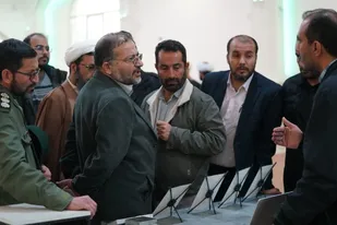 بازدید رییس سازمان بسیج مستضعفین از نمایشگاه شرکت دانش بنیان بسیج علمی پژوهشی در کرمان