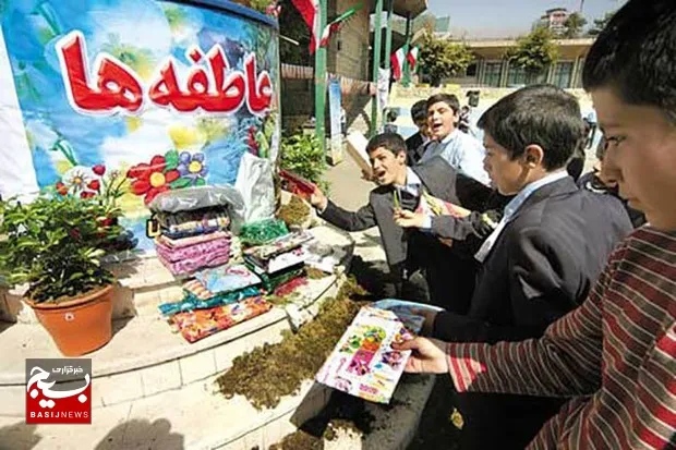 اهدای افزون بر ۲ هزار بسته نوشت‌افزار به دانش‌آموزان نیازمند سبزواری