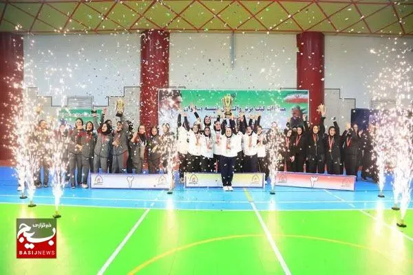 درخشش ورزشکاران استان همدان در لیگ برتر والیبال نشسته کشور 