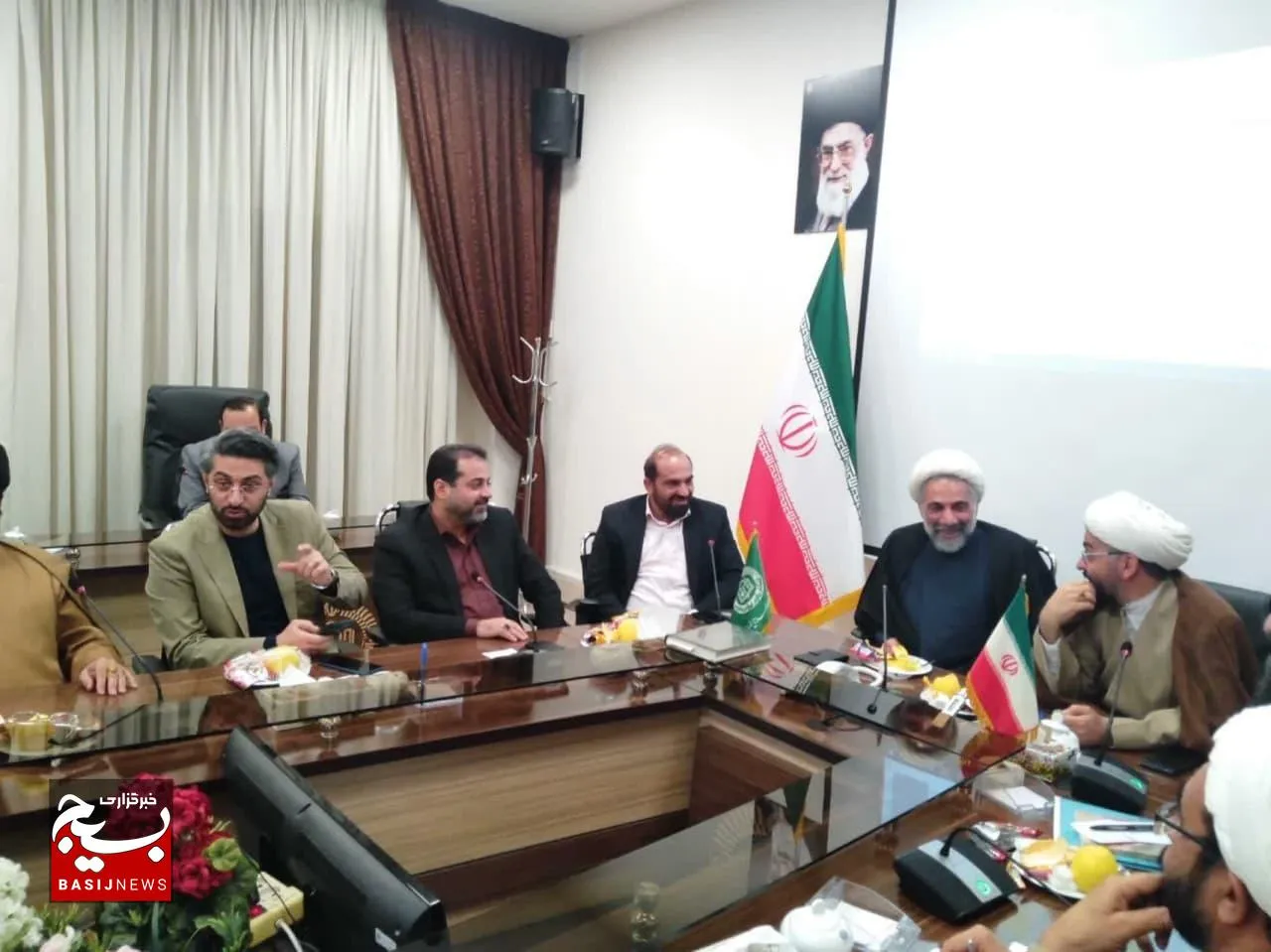 شهدا گلهای بوستان معرفت ومکتب رضوی