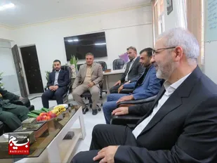 دیدار شهردار کرج، با فرماند ناحیه مقاومت بسیج امام حسین (ع)