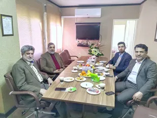سفر به دیار مردان و زنان مومن، شجاع و تاریخ ساز