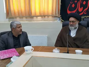 دیدار مدیرعامل و اعضای هیئت مدیره مجمع خیرین سلامت استان با نماینده ولی فقیه / تاکید آیت الله حسینی بر وقف سلامت