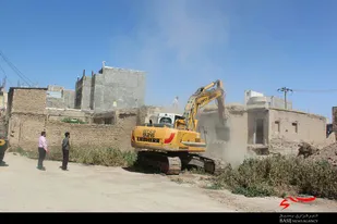 رفع خطر از سه ملک در نهاوند